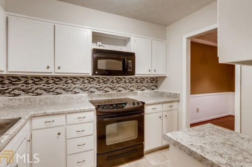 2534 Lehaven Cir, Tucker GA 30084 exterior