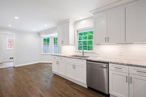 4831 Cambridge Dr, Atlanta GA  30338-5005 exterior