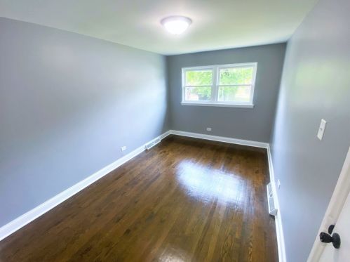 8011 Emerald Ave, Chicago IL  60620-2518 exterior