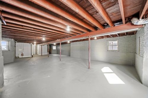 748 Long Ave, Chicago IL  60644-1142 exterior