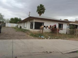 2026 Maricopa St, Phoenix AZ  85009-5922 exterior