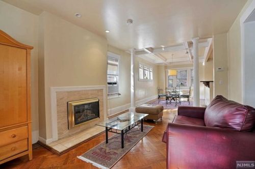 691 Blvd, Union City NJ 07086-6925 exterior