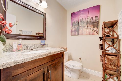 20570 Carousel Cir, Boca Raton FL  33434-3931 exterior