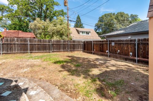 407 Wool St, Folsom CA 95630-2556 exterior