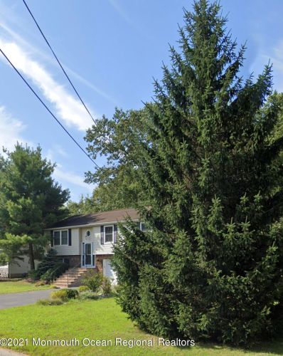 47 Forest Dr, Jackson Twp, NJ 08527-1527