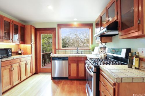 1196 Cornell, Berkeley CA 94706-1747 exterior