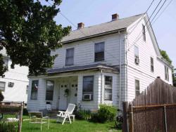 184 Adams St, Newton, MA 02458-1203