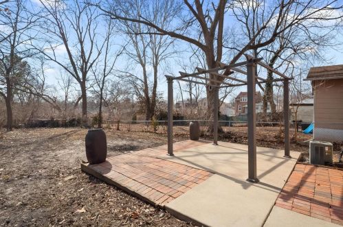 6532 Wise Ave, Saint Louis MO 63139-3725 exterior