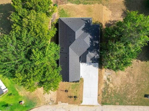 146 Bermuda Cir, Montgomery TX 77356-8205 exterior