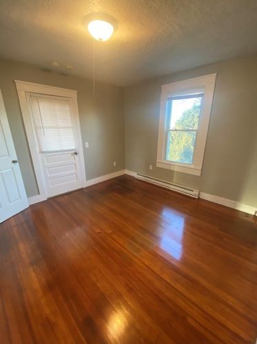 56 Exposition Ter, West Springfield MA 01089-3760 exterior