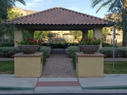 7084 Ivanhoe St, Chandler AZ 85226-0804 exterior