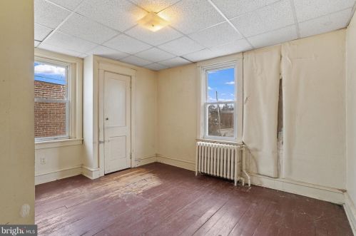 2223 Upland St, Chester PA 19013-5145 exterior