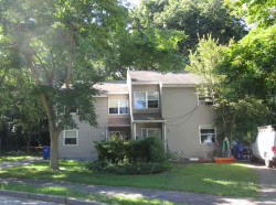 27 Hargrave Cir, Newton, MA 02461-1108