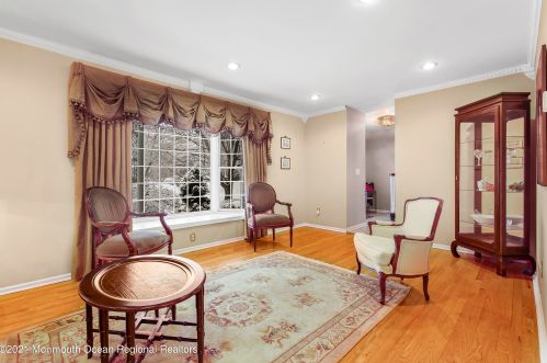 14 Burdge Dr, Middletown NJ 07748-1860 exterior