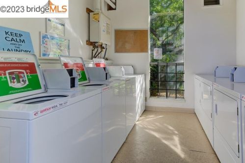 1036 Oak Grove Rd, Concord CA 94518-3231 exterior