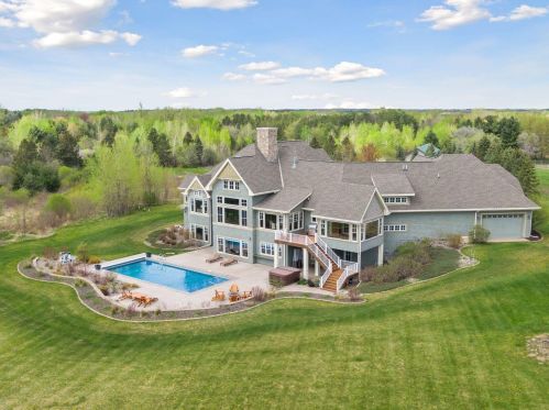 8375 80th St, Stillwater, MN 55082-8399