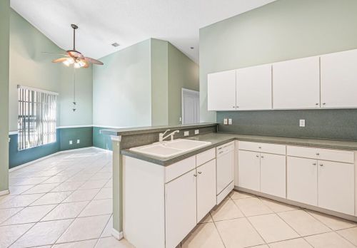 8602 Logia Cir, Boynton Beach FL 33472-7112 exterior