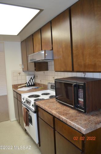 5701 Glenn St, Tucson AZ 85716-2236 exterior