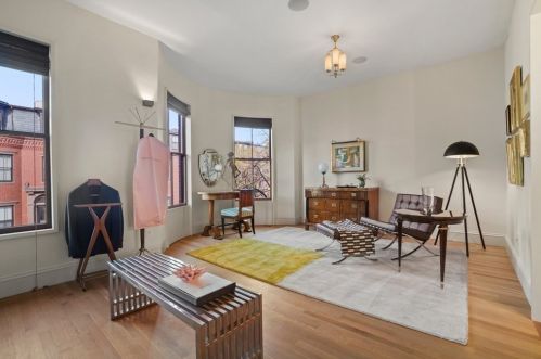 146 Newton St, Boston MA exterior