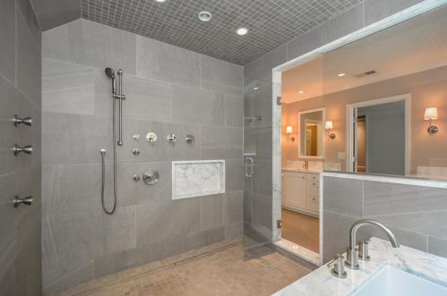 1685 Brandon Hall Dr, Atlanta GA 30350-3704 exterior