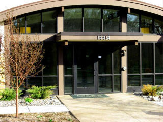 14414 Stewart Ln, Hopkins MN  55345-5834 exterior