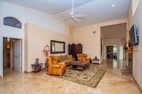 5829 Golden Eagle Dr, Tucson AZ 85750-0817 exterior