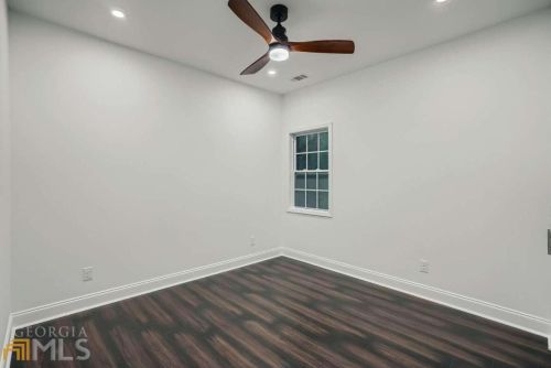 1415 Almont Dr, Atlanta GA 30310-3756 exterior