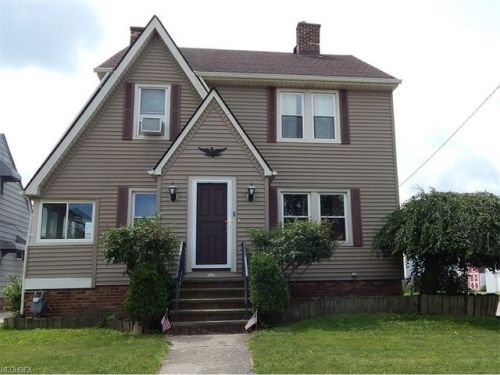 6615 Orchard Ave, Cleveland OH  44129-2723 exterior