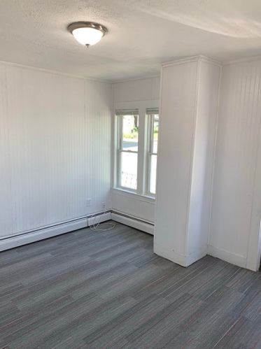 11 2nd St, North Andover MA 01845-3601 exterior