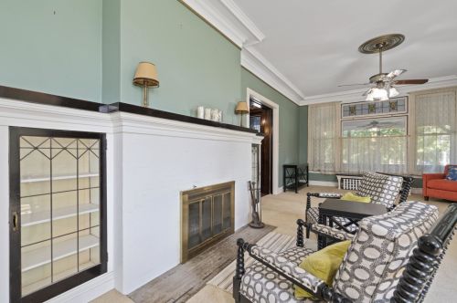 512 Western Ave, Joliet IL 60435-7038 exterior