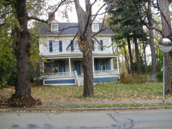 85 Homer St, Newton, MA 02459-1512