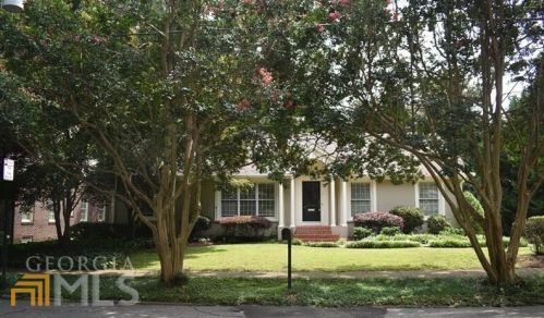 7 Montclair Dr, Atlanta GA  30309-1526 exterior