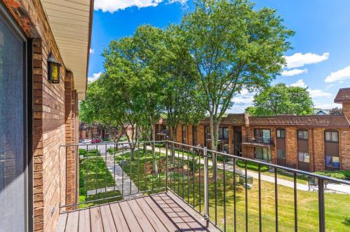 9360 Forest Home Ave, Milwaukee WI  53228-3540 exterior