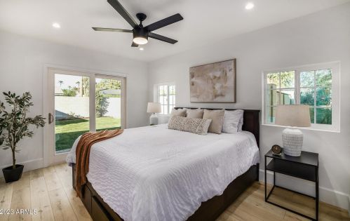 724 Cactus Wren Dr, Phoenix AZ  85021-8626 exterior