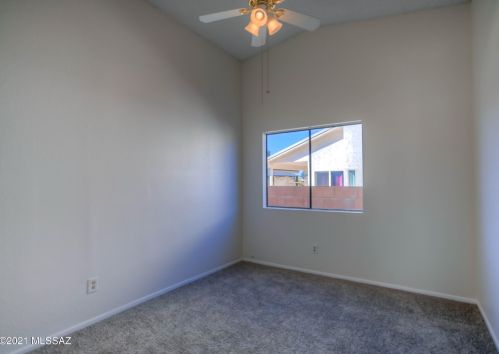 5125 Condor Dr, Tucson AZ 85742-9405 exterior