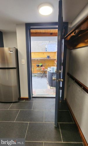 1912 19th St, Philadelphia PA  19145-2812 exterior