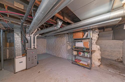 2822 Mount Olivet Rd, Kalamazoo MI 49004-1833 exterior