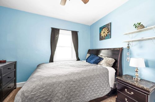 2219 6 St, Duluth MN 55806-2551 exterior