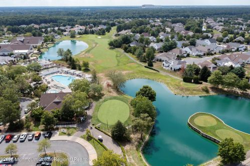 2 Arcadia Dr, Lakehurst NJ 08759-6160 exterior