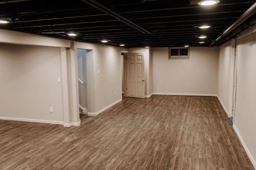 6305 Leon Ter, Milwaukee WI  53218-4932 exterior