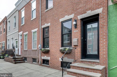 1602 12th St, Philadelphia, PA 19148-1002