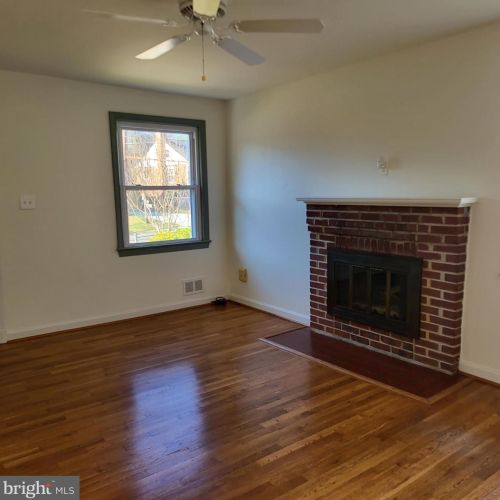 10803 Jewett St, Silver Spring MD  20902-3739 exterior