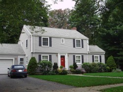 32 Ferncroft Rd, Newton, MA 02468-1214