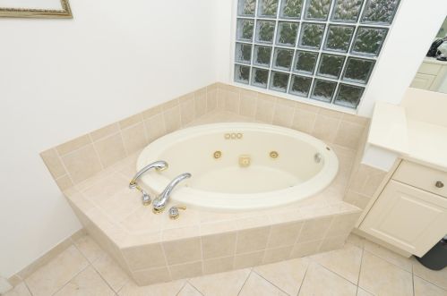 2238 Newport Isles Blvd, Fort Pierce FL  34953-4577 exterior