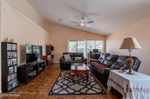 10367 Oakbrook St, Tucson AZ  85747-5965 exterior