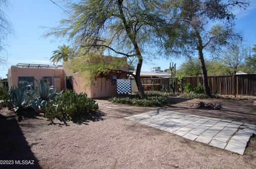 3525 Elida St, Tucson, AZ 85716-3208