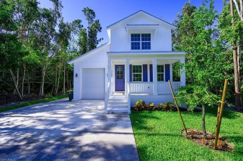 3100 Andrews Ave, Naples, FL 34112-7304