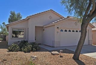 871 New River St, Tucson, AZ 85704-3791