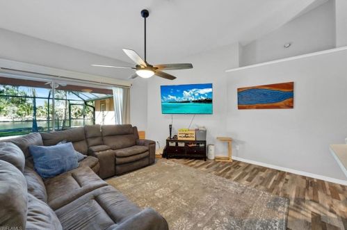 825 23 St, Naples FL 34120-1830 exterior