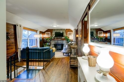 56 Glenside Trl, Sparta NJ  07871-1244 exterior